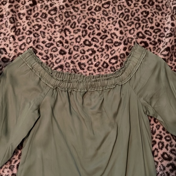 BNWT Dress - Picture 3 of 5